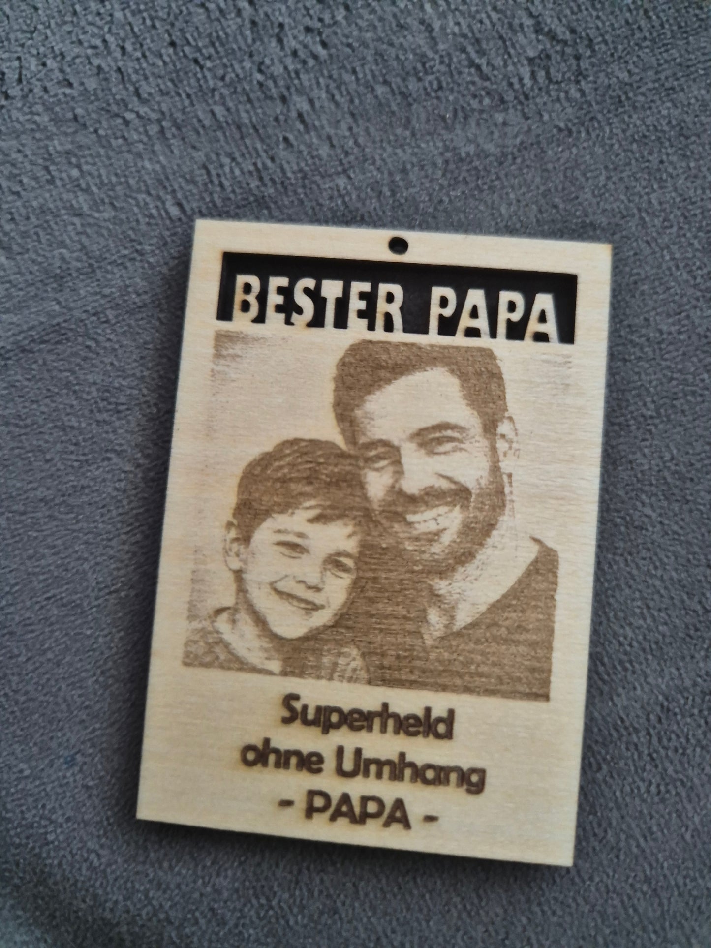 Personalisierter Foto- Schlüsselanhänger aus Holz